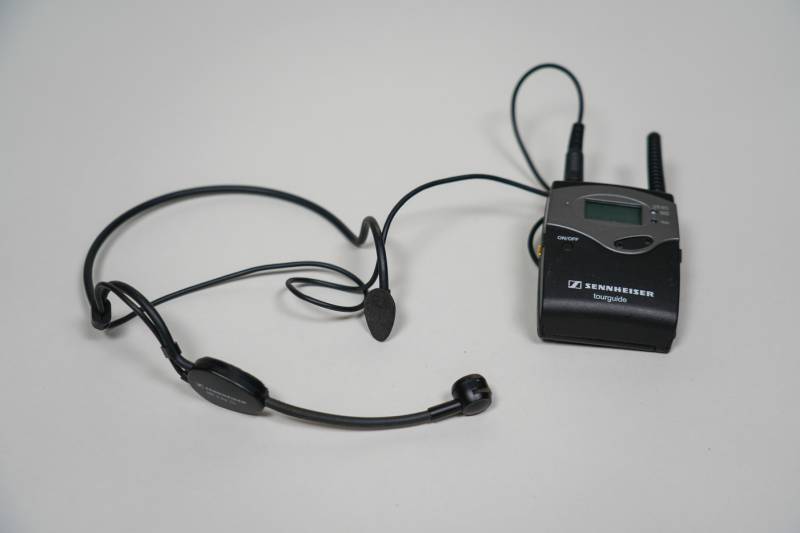 Micro HF Cravate à louer pour séminaire d'entreprise sur Paris